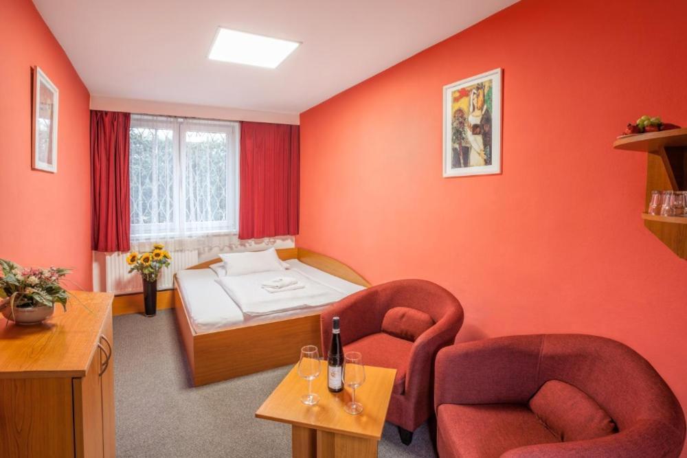 Hotel Gol Garni 3*